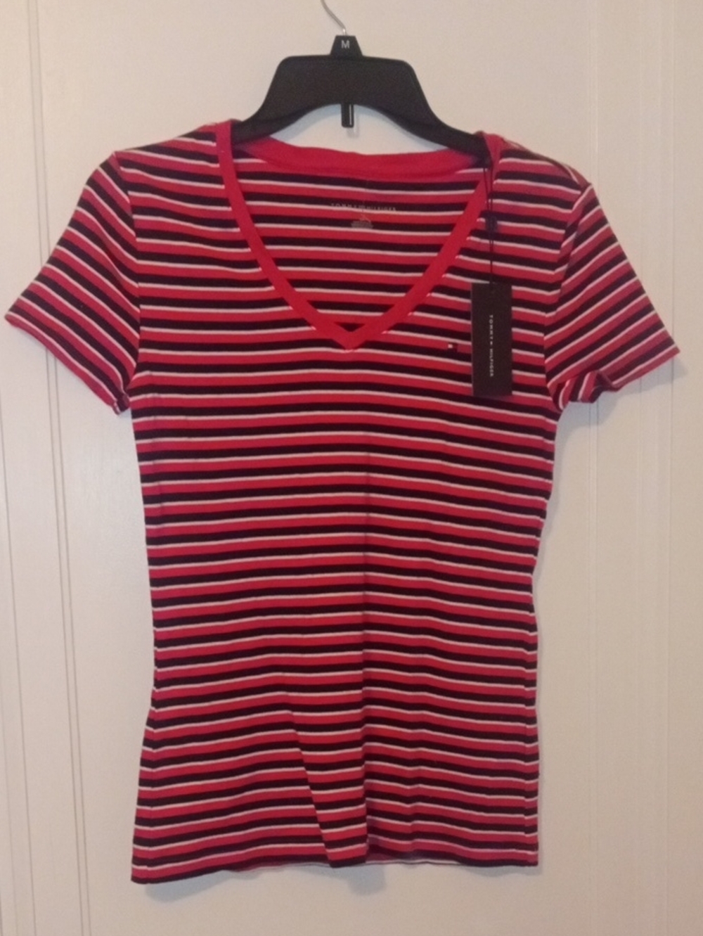 NWT Striped V-Neck Tee in pink and Black - Women small Tommy Hilfiger